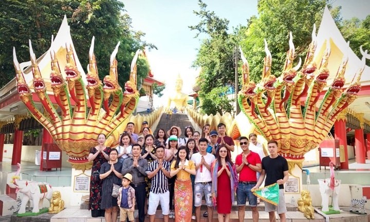 Mỹ phẩm cao cấp roza tri ân khách hàng chuyến du lịch Thái Lan 2019