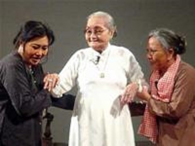 NSND Bảy Nam (Kỳ 1): Ngụm nước mương nhớ đời, sau lần lén lên sân khấu