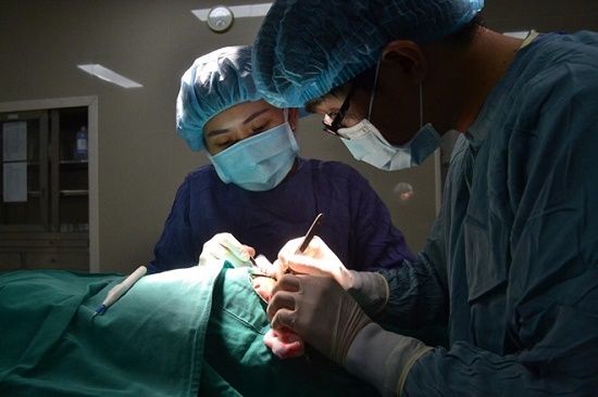 Thấy nốt ruồi ở mũi gây ngứa, đi khám phát hiện ung thư