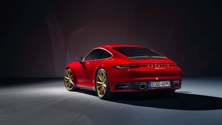Porsche giới thiệu hai phiên bản đẹp long lanh của 911 Carrera, giá từ 97.400 USD