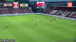 Video: Cú ném bóng kiến tạo