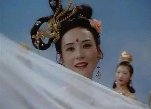 Vẻ đẹp mê đắm lòng người của 10 mỹ nhân trong 