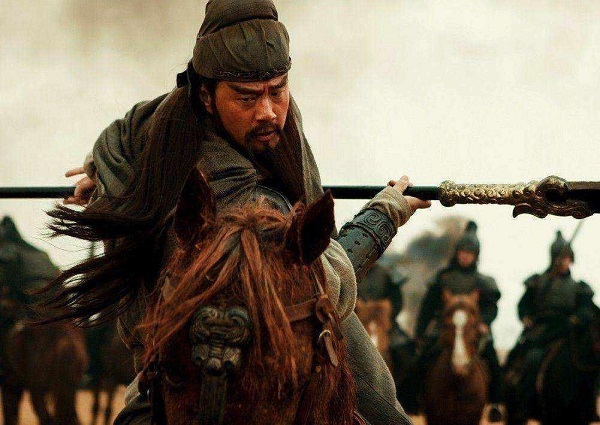 Tại sao sau khi Quan Vũ chết, Lưu Bị chỉ xử tội chết Lưu Phong mà không truy cứu Mã Siêu