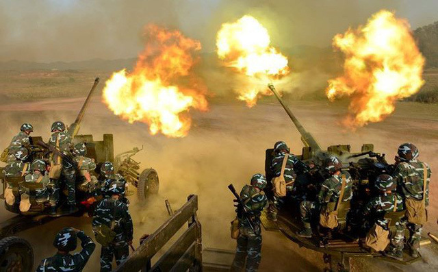 Tin tức Syria mới nóng nhất hôm nay 3/8: Quê hương Tổng thống Syria bất ngờ bị dội hỏa lực