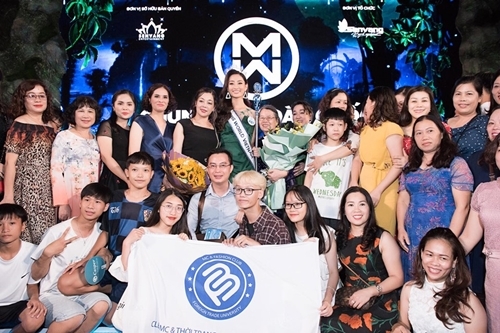 Tin tức giải trí mới nhất ngày 4/8: Tân Hoa hậu Thế giới Việt Nam vướng tin đồn mua giải, người trong cuộc nói gì?