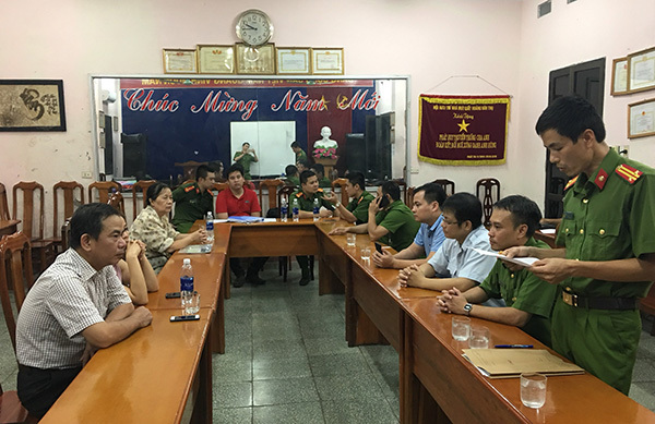 Thái Nguyên: Bắt quả tang công ty giấy xả thải