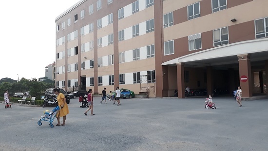 Hà Nội: Điều tra vụ bé gái bị 