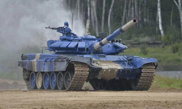 Video: Đội xe tăng Việt Nam thi đấu xuất sắc, giành huy chương bạc tại trận chung kết Tank Biathlon