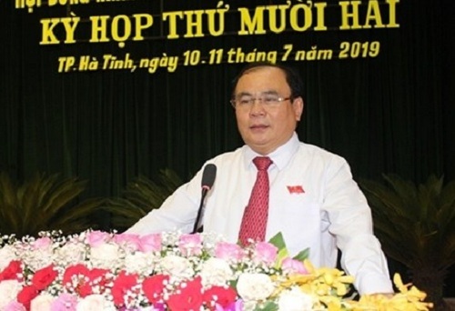 Thi hành kỷ luật Chủ tịch HĐND TP.Hà Tĩnh vì một số vi phạm