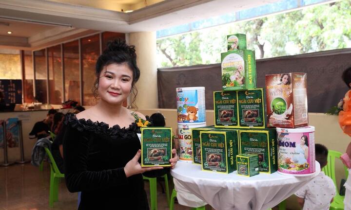 Hành trình ngải cứu cứu người Việt 