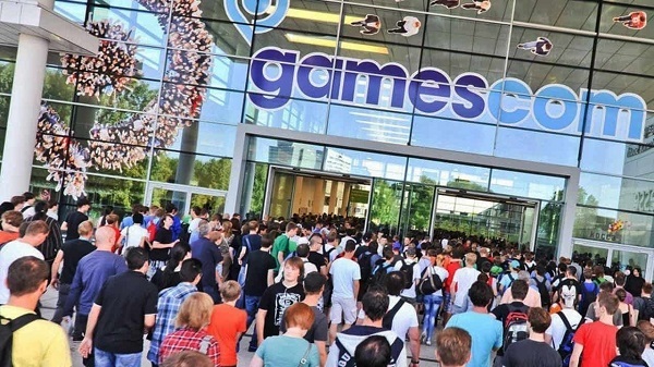 Thiếu hụt nhân sự trầm trọng, Quân đội Đức chiêu mộ các game thủ ngay tại triển lãm Gamescom