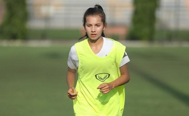 Điểm danh hàng loạt cầu thủ bóng đá nữ Việt Nam sở hữu nhan sắc không thua kém hotgirl