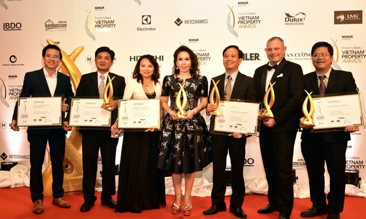 Wyndham Grand KN Paradise Cam Ranh đạt 4 giải thưởng lớn tại Vietnam Property Awards 2019