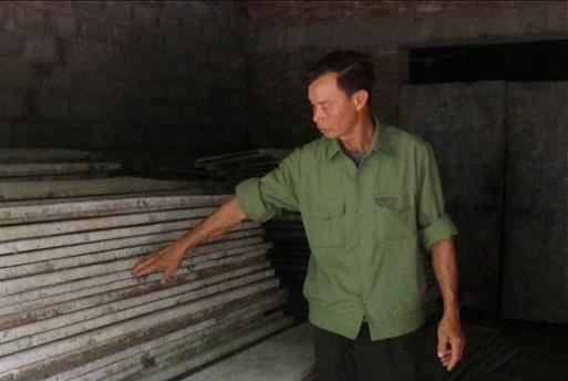 Cảm phục người đàn ông dành hàng trăm triệu đồng xây mới 7 cây cầu cho người dân