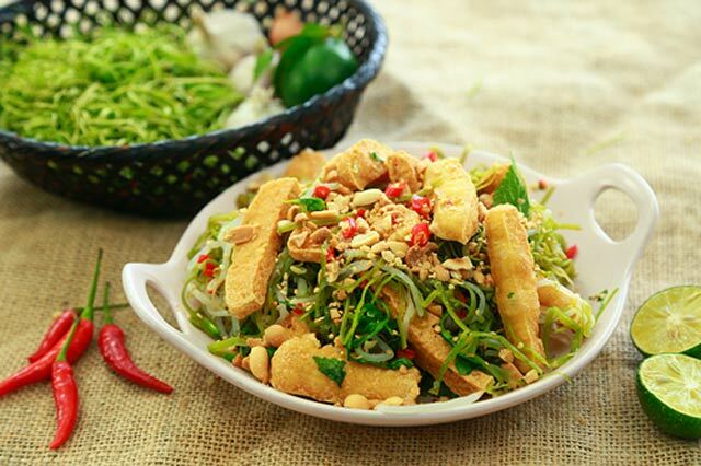 Đừng xào, đây mới là cách chế biến rau muống giòn ngon