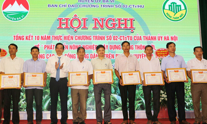 Huyện Ba Vì đổi thay sau 10 năm xây dựng nông thôn mới