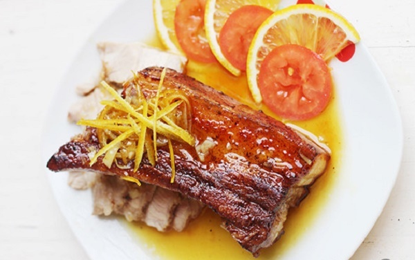 Chiên xong đem thịt ba chỉ sốt với thứ này đảm bảo ngon không tưởng