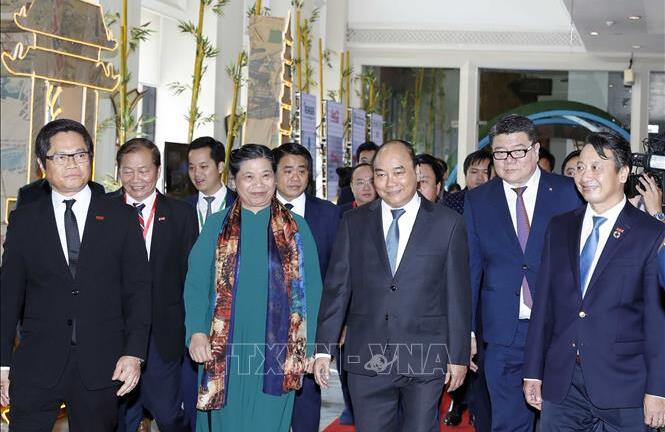 Thủ tướng Nguyễn Xuân Phúc chủ trì Hội nghị toàn quốc về Phát triển bền vững 2019