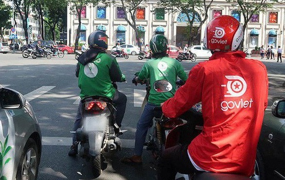 Tranh chấp quyền lợi giữa tài xế với Grab, Go- Việt: Hãng xe nắm “quyền sinh quyền sát”, người lao động “thiệt đơn, thiệt kép”