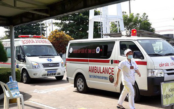 Vụ bỏ quên bé trai 3 tuổi trên xe ô tô: Trẻ nhập viện trong tình trạng bị sốc nhiệt, bắt đầu suy thận