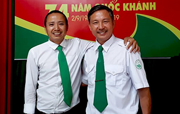 Tài xế taxi xắn tay áo đỡ đẻ thành công cho sản phụ trên xe