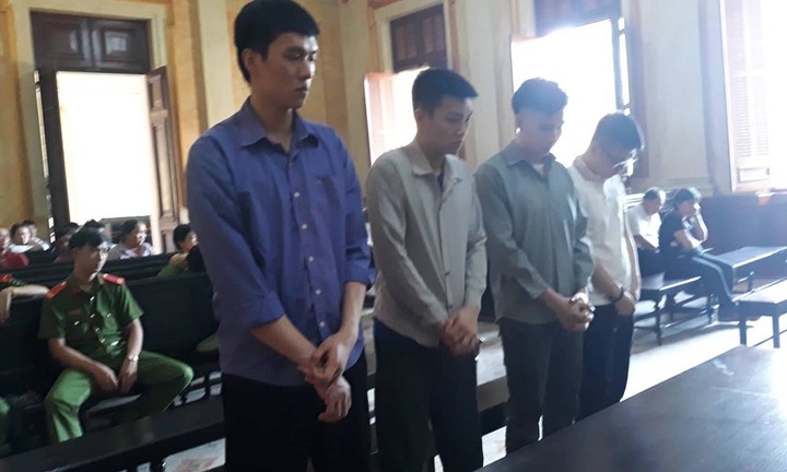 Xót xa mẹ vay nợ tín dụng đen, con bị đâm chết