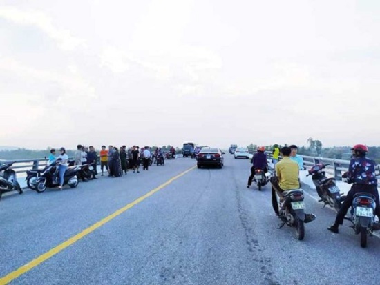 Nghi vấn người đàn ông để lại tâm thư, nhảy cầu tự tử