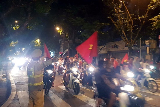 Trận Việt Nam - Malaysia diễn ra: Những đường nào bị cấm di chuyển?