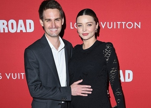 Siêu mẫu nước Úc Miranda Kerr sinh con trai thứ 2 cho chồng tỷ phú