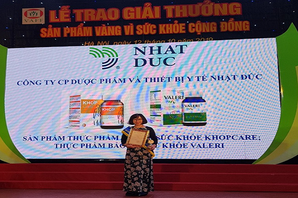 Công ty Nhật Đức vinh dự nhận giải thưởng của Hiệp hội Thực phẩm chức năng Việt Nam