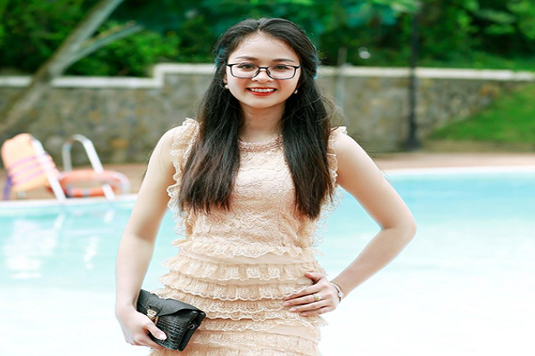 Nghỉ làm giáo viên, mẹ bỉm sữa có thu nhập 50 triệu đồng/ tháng nhờ kinh doanh online