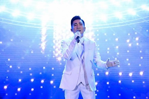 Quang Hà bất ngờ bị hack Facebook trước đêm diễn tại Hà Nội