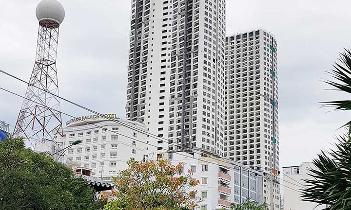 Yêu cầu chủ đầu tư dự án Napoleon Castle chấm dứt 20 hợp đồng bán căn hộ cho người nước ngoài