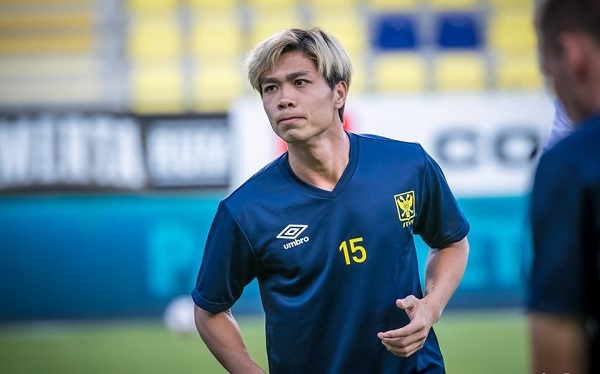 Công Phượng mất luôn suất dự bị ở Sint-Truidense