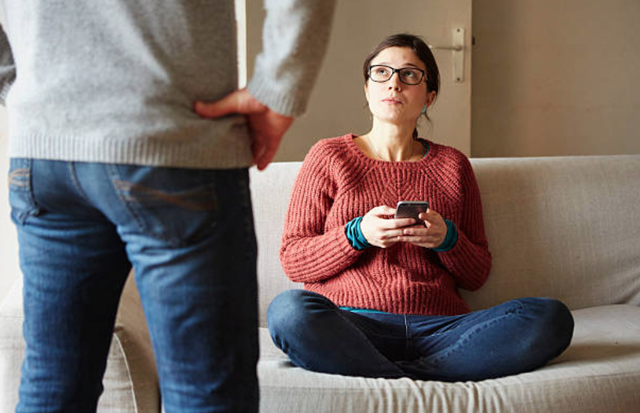 Mệt mỏi với chồng gia trưởng, tôi dùng chiêu này và thành công khi thay đổi anh