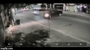 Video: Va chạm kinh hoàng với ô tô đang quay đầu, nam thanh niên tử vong tại chỗ