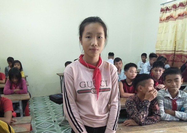 Tấm gương người tốt: Nữ sinh nghèo chủ động trả lại 17 triệu đồng nhặt được