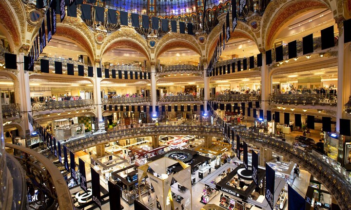 Choáng ngợp khu mua sắm xa xỉ bậc nhất của giới nhà giàu  