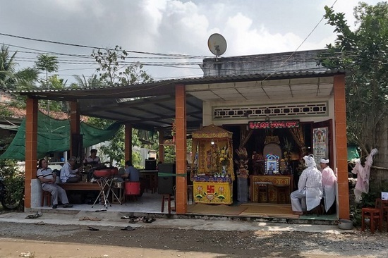 Nam thanh niên vô cớ chém hàng xóm khi nạn nhân đang ngủ