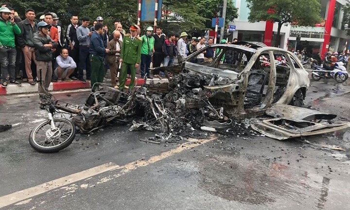 Vụ xe Mercedes gây tai nạn chết người ỏ Hà Nội: Tạm giữ hình sự nữ tài xế