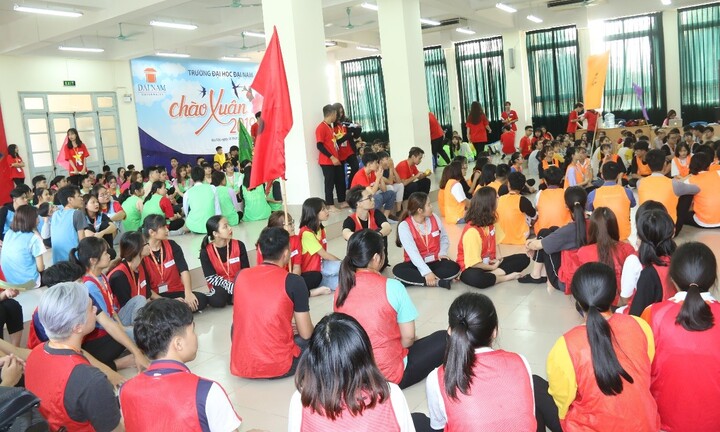 Trại huấn luyện KNM “có một không hai” của sinh viên K13 ĐH Đại Nam 