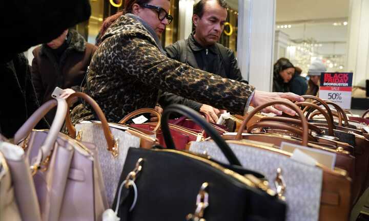 Black Friday trên thế giới đang diễn ra như thế nào?