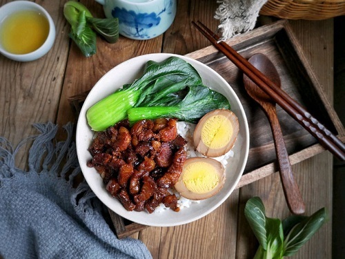 Thịt kho nấu theo cách này ăn với cơm là ngon số 1, bao nhiêu cũng hết