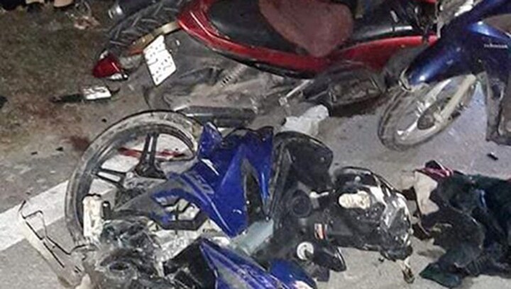 Chú rể tử vong trên đường đi gửi thiệp mời đám cưới