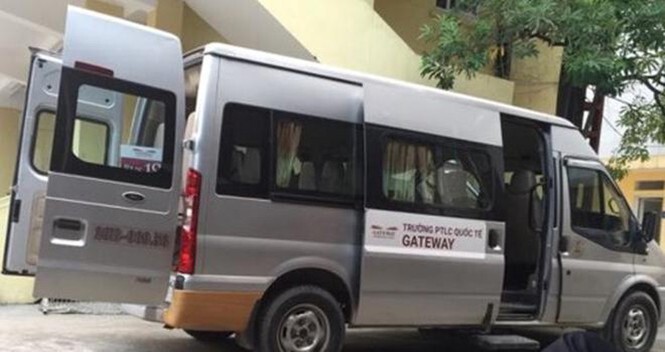 Vụ học sinh trường tiểu học Gateway tử vong: Vì sao có quả bóng bay trên xe?