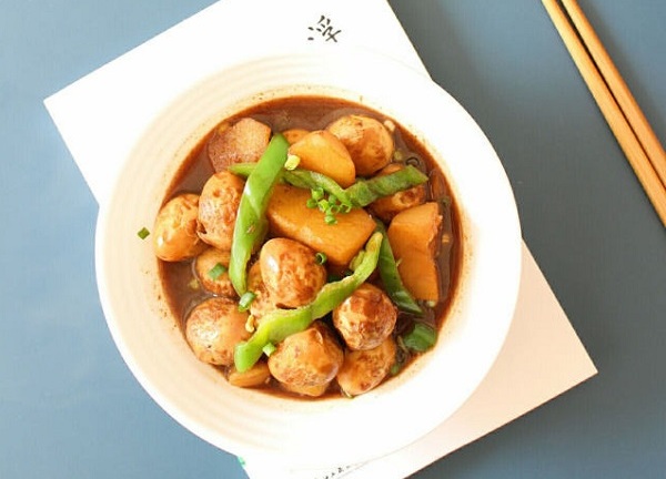 Chỉ là trứng cút om nhưng làm theo công thức này lại 