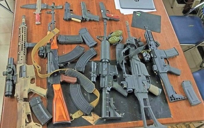 Hải Phòng: Mâu thuẫn trên Facebook, 20 thiếu nữ 