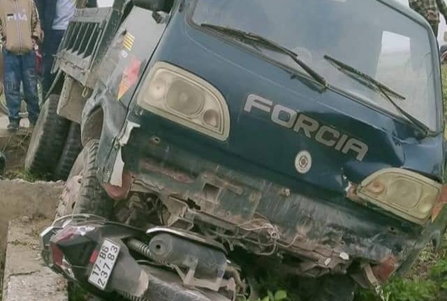 Tin tai nạn giao thông mới nhất ngày 15/12/2019: Thầy giáo tử vong thương tâm khi đến trường