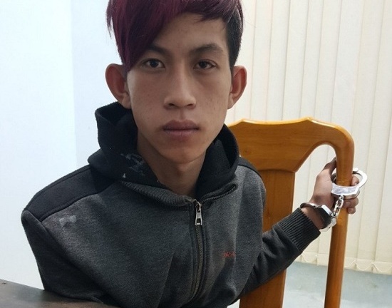 Tin tức pháp luật mới nhất ngày 15/12/2019: Thiếu niên 16 tuổi liều lĩnh mang dao đi cướp