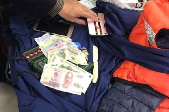 Tin tức pháp luật mới nhất ngày 16/12/2019: Đối tượng móc túi trên phố đi bộ Hà Nội sa lưới